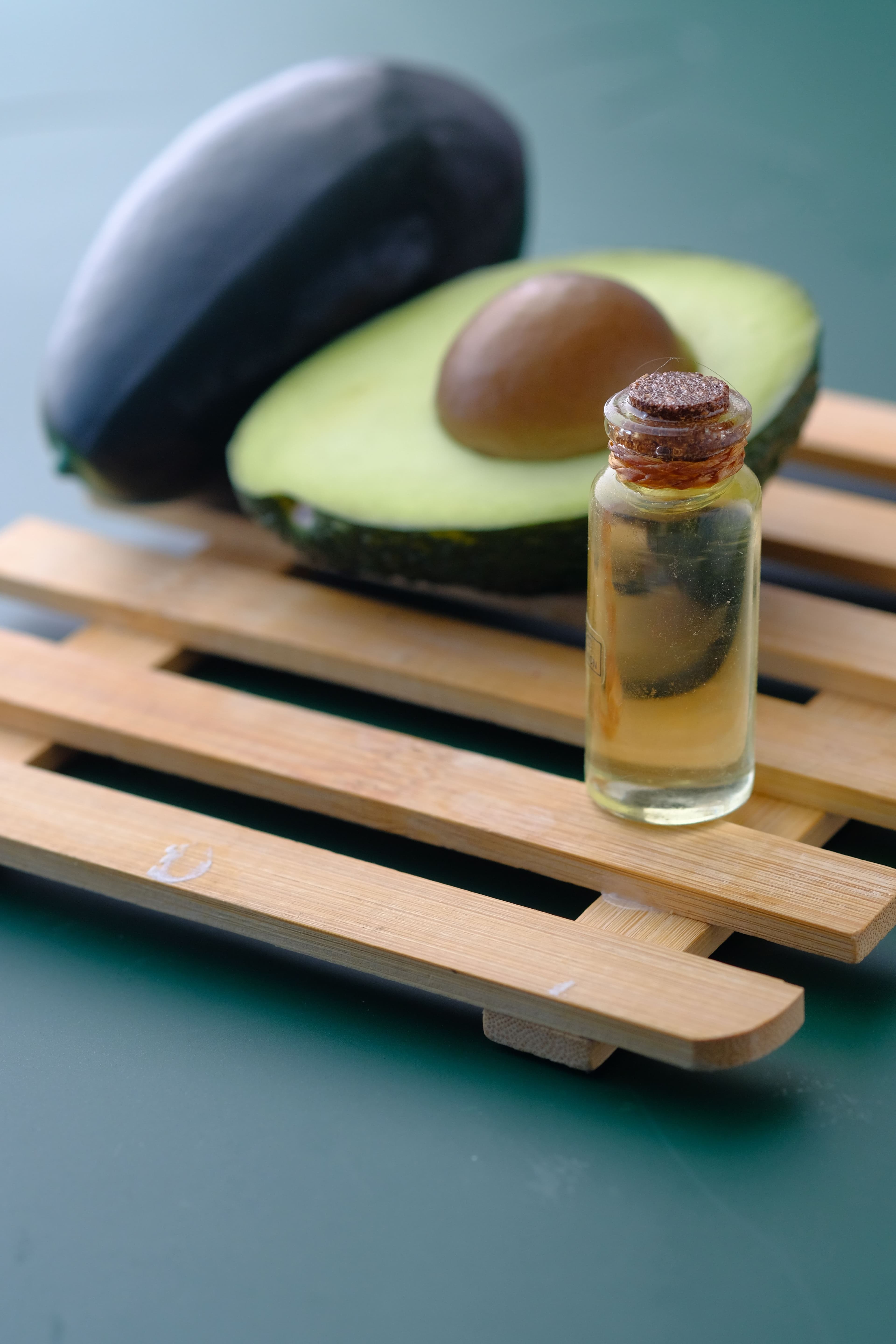 Avocado oil spray